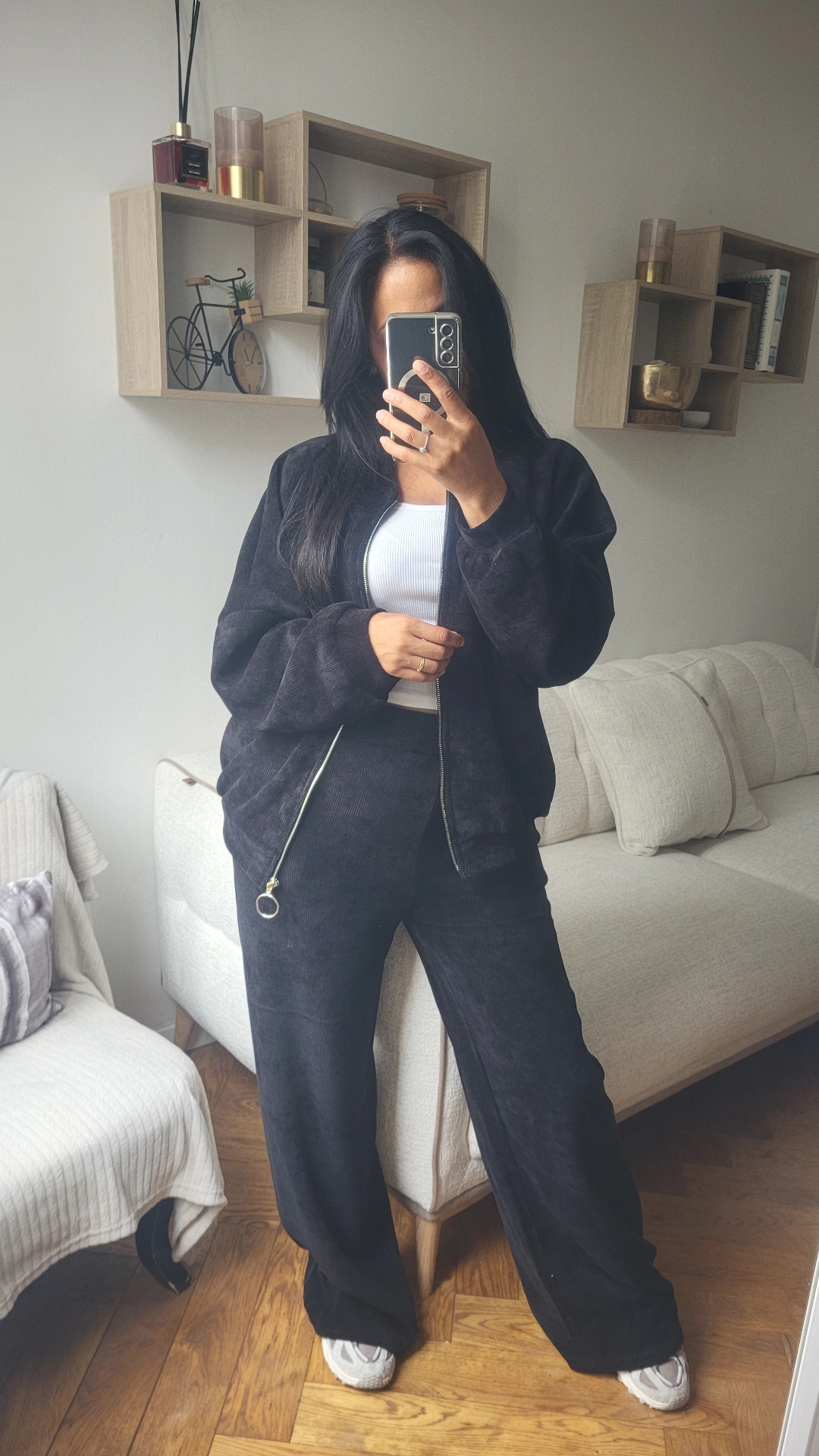 ENSEMBLE LOUNA