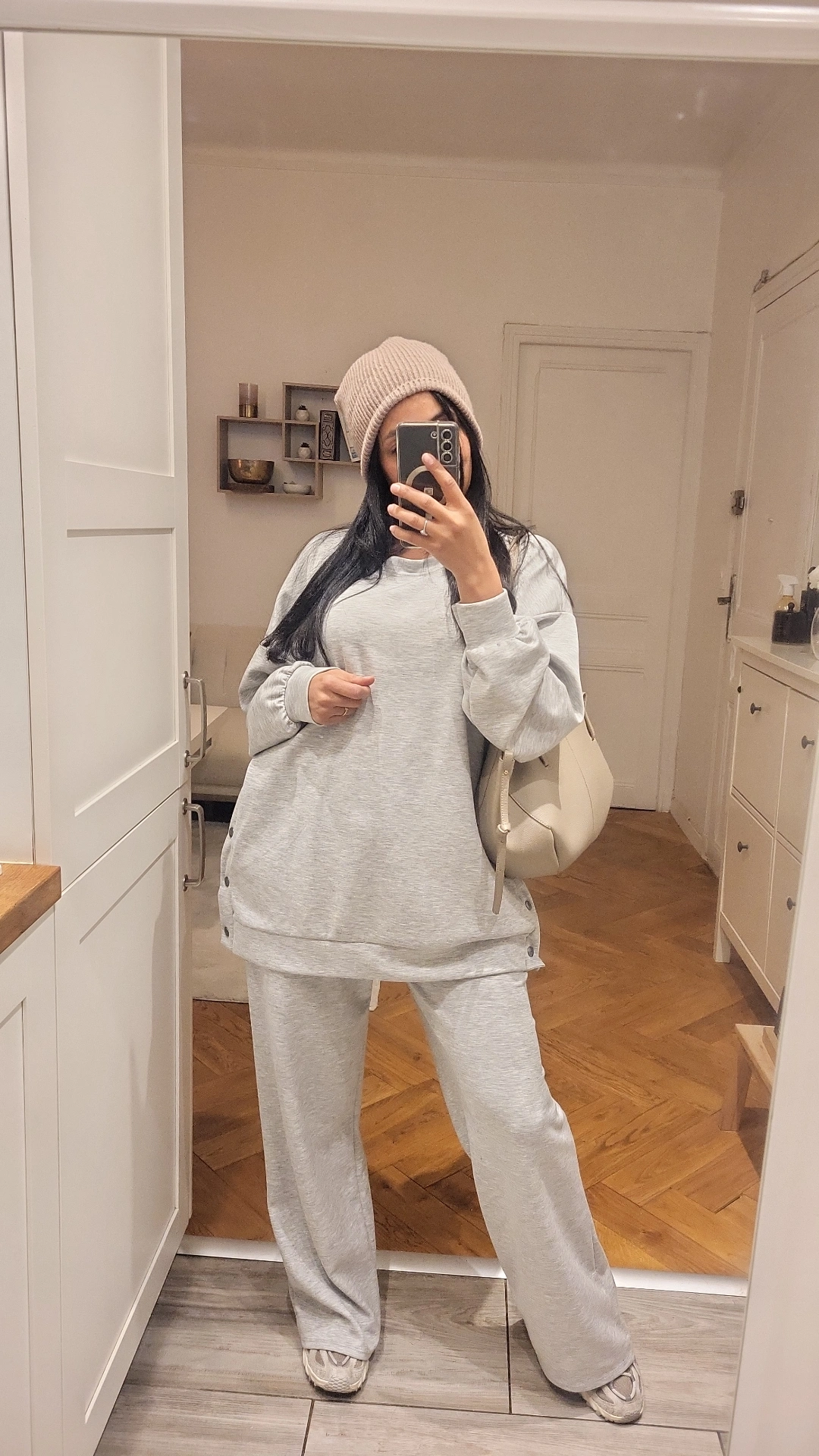 Ensemble Lola Gris