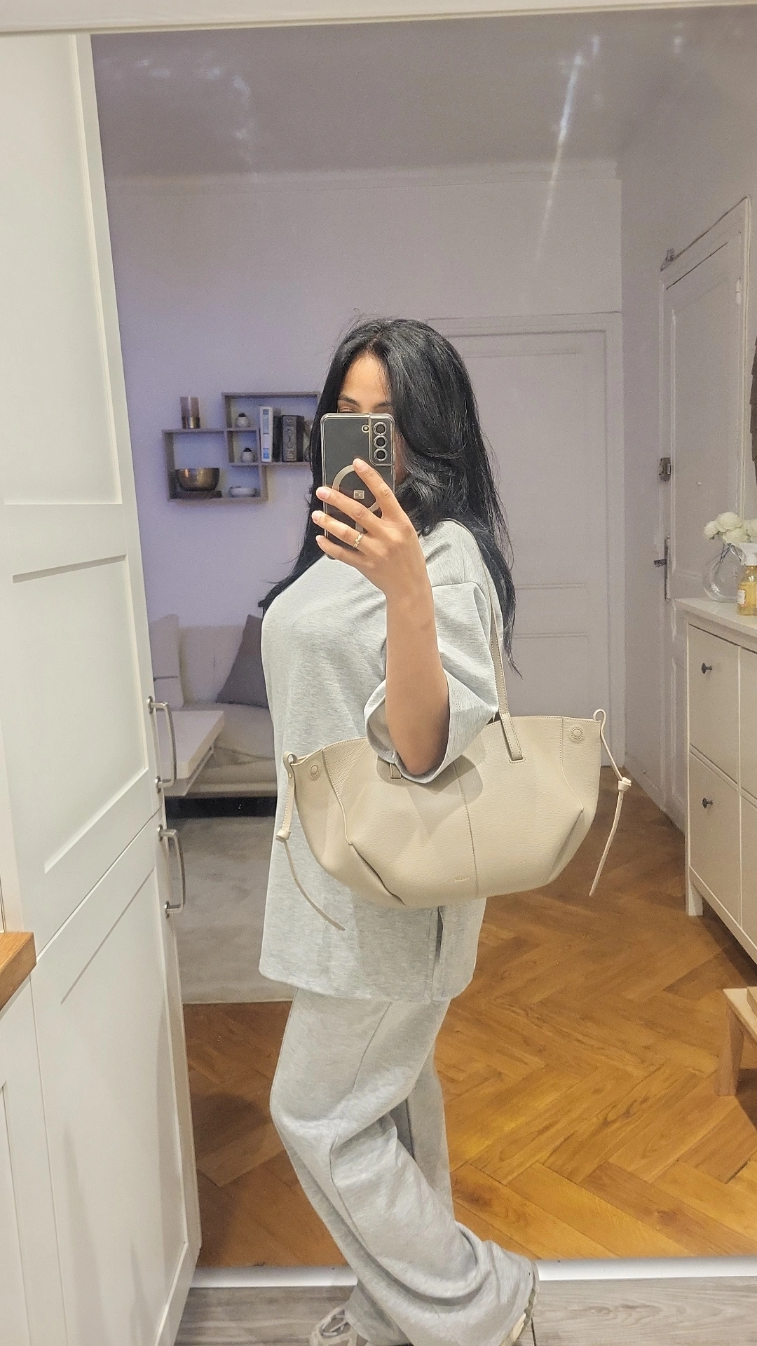 Ensemble Moa Gris