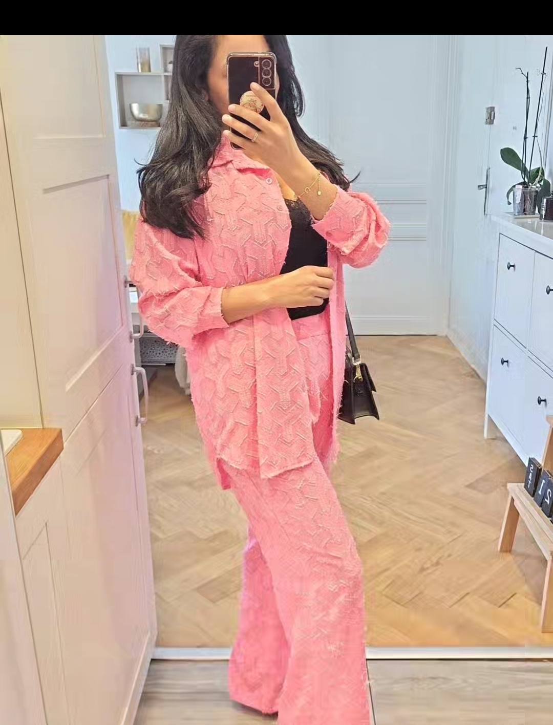 Ensemble Amira rose