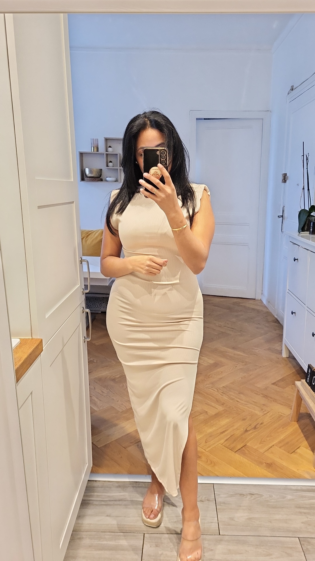 Robe longue à fente beige